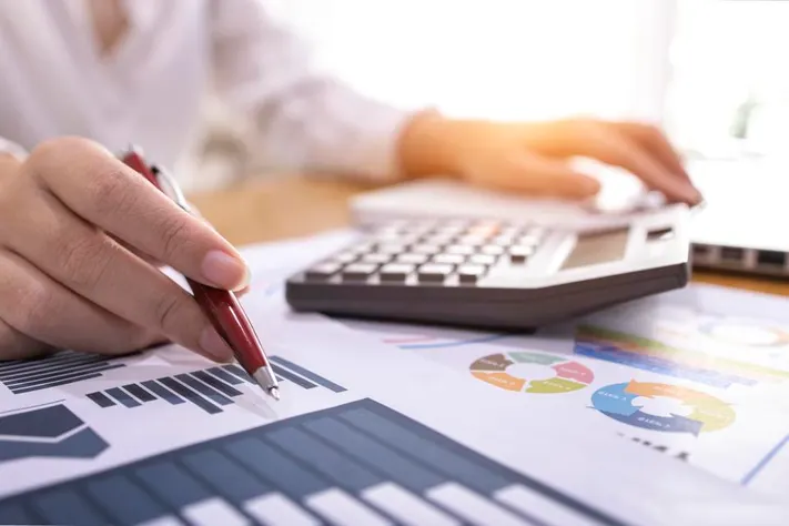Achieving financial peace of mind through knowledge?>